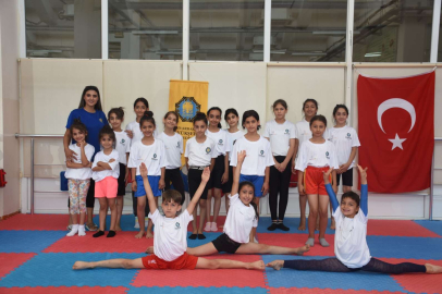 Diyarbakırlı minik cimnastikçiler milli sporcu olmak için çalışıyor