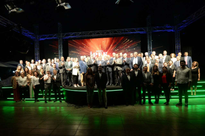 Bursa'da 'İpek Böceği İhracat Ödülleri' sahibini buldu