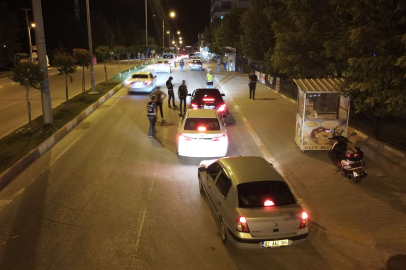 Adıyaman'da 210 personelle '02 Huzur' Operasyonu