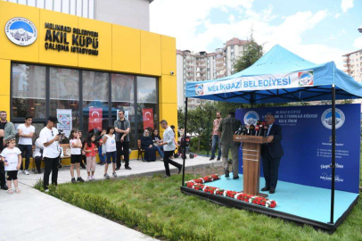 Kayseri protokolünden açılış yağmuru