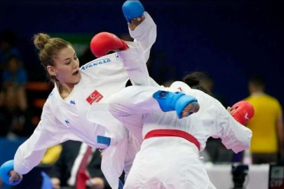 Akdeniz Oyunları'nda ilk madalya Kağıtspor’lu Tuğba’dan