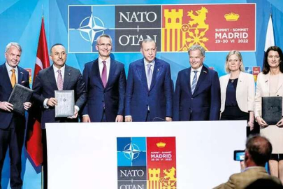 Türkiye NATO vetosunu kaldırdı