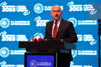 Bakan Karaismailoğlu: Lojistikte 'süper güç' olma yolunda ilerliyoruz