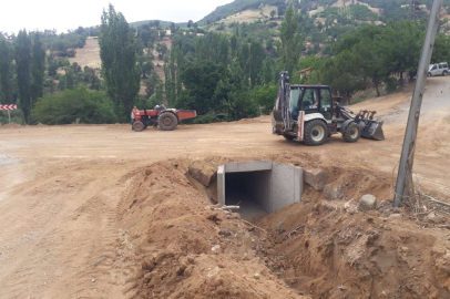 Danişmentler’de menfez çalışmalarını tamamladı