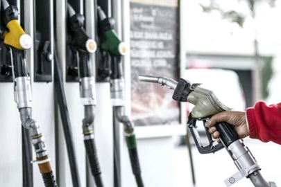 Motorinde 2,10 TL'lik indirim beklentisi