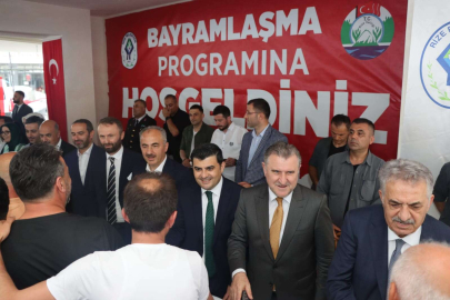 Rize’de bayram geleneği bozulmadı