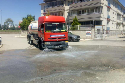İnegöl’de cadde ve sokaklar temizleniyor