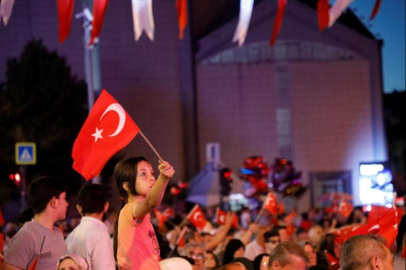 Bursa İnegöl 6'ncı kez demokrasi nöbetinde