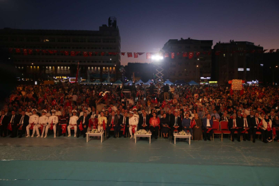 Kocaeli'nden yükselen mesaj: Darbecilere geçit yok