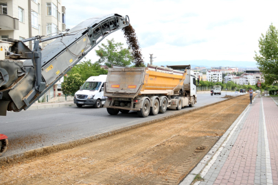 Kocaeli Gebze'de Dicle Caddesi'ne Büyükşehir eli