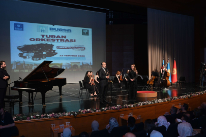 Turan Orkestrası ile Türk dünyası ezgileri