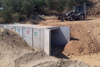 Manisa Köprübaşı'nda yol geçişleri güvenli hale geldi