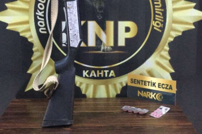Adıyaman'da zehir tacirlerine şok baskın: 9 gözaltı