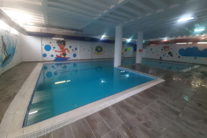Diyarbakır Bağlar'da yüzme bilmeyen kalmayacak