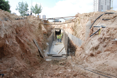 Sarıçam’da taşkınların önüne geçiliyor