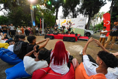 Bi Yaz konserleri nefes kesiyor