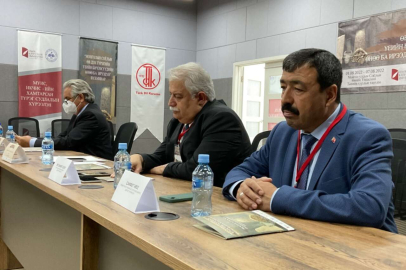 Türk Yazıtları Moğolistan’da Tartışılıyor