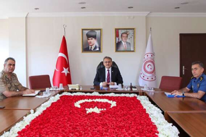 Bingöl Valiliği 'öğrenci yurtları' ile ilgili çevrim içi toplantıya katıldı