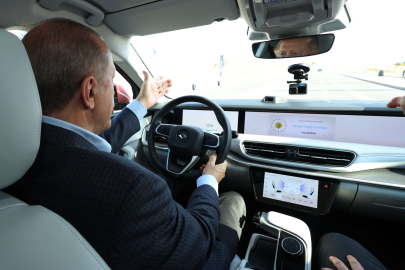 Cumhurbaşkanı Erdoğan’dan 'Togg' paylaşımı