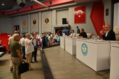 Meclis'te rant kavgası! CHP Meclis'i terk etti