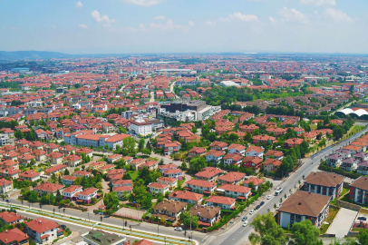 Sakarya pilot il oldu... 300 bin yapı incelemede