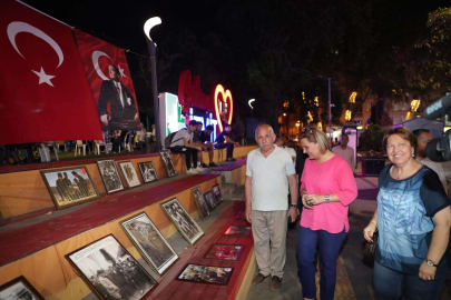 Başkan Hürriyet, Atatürk Fotoğrafları sergisini ziyaret etti