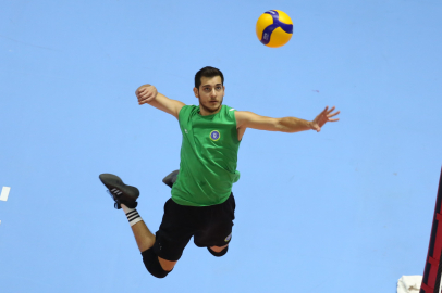 Bursalı Efeler yeni sezona hazırlanıyor