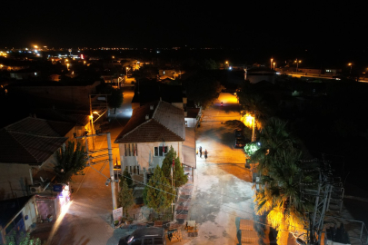 Manisa Saruhanlı'nın gündüzü ayrı, gecesi ayrı