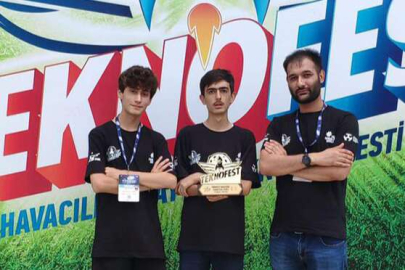 Bingöl ekibine Teknofest'te 'en iyi sunum' ödülü