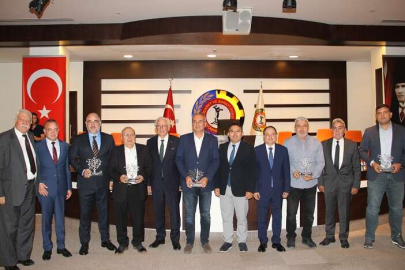 Afyonkarahisar ihracatının yıldızları ödüllerine kavuştu
