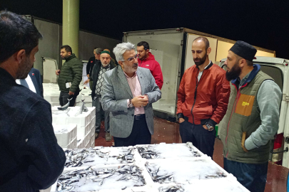 Bursa'da Saadet Partisi'nden 'Balık Hali' ziyareti