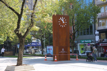 Kocaeli'de saat kulesi yeni buluşma noktası olacak