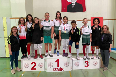 Manisalı eskrimcilerden 16 madalya