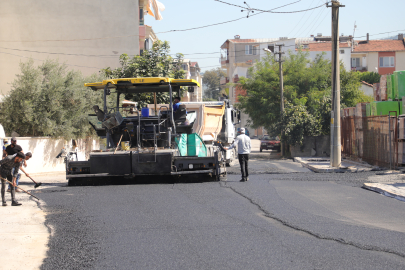 Bursa Gemlik'te asfalt ve parke taş döşeme çalışmalarına devam