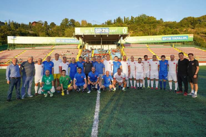 Futbolun şöhretleri Üsküdar'da buluştu