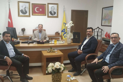 İzmit Belediyesi'nden PTT'ye Posta Günü’nü ziyareti