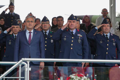 Kütahya'da bin 836 asker yemin etti