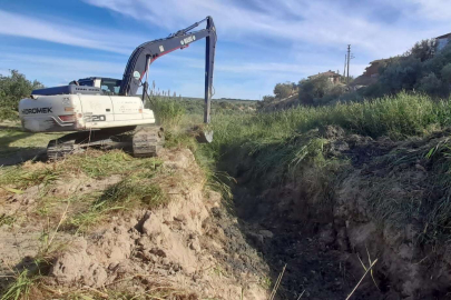 Manisa Akhisar'da dere temizliği
