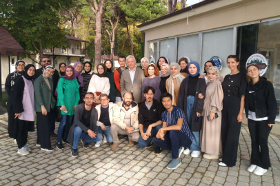 Bursa'da 'Edebiyat ve Yazı Kampı' sona erdi