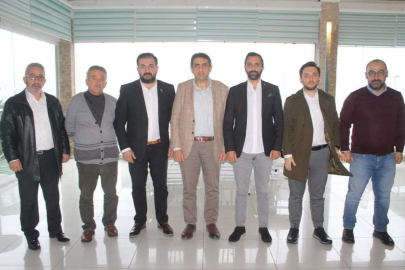 İstanbul Sarıyer’deki siyasetçilerden örnek birliktelik