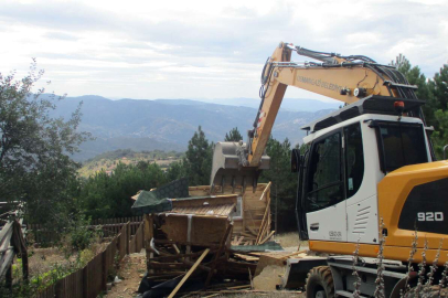 Bursa Osmangazi’de kaçak yapılara geçit yok
