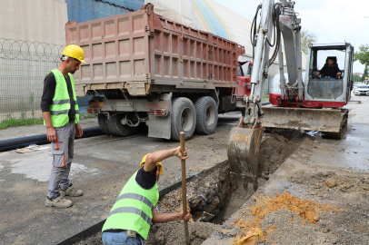 Sakarya'da İbrahim Kangal Caddesi’nin altyapısı yenileniyor