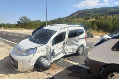 Adıyaman'da trafik kazası: 2 yaralı
