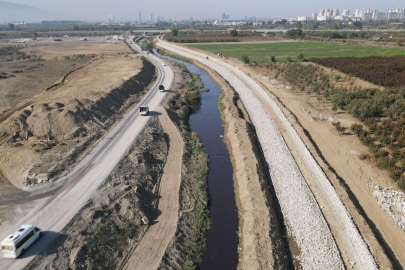 Bursa Yıldırım'da dere ıslahları sürüyor