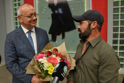 Manisa'da 50 yıllık soruna çiçekli teşekkür