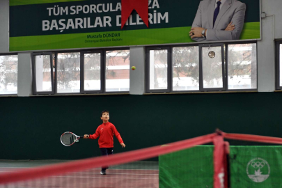 Bursa'da Osmangazi Kış Kupası’na rekor katılım