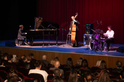 Akdeniz Opera ve Bale Kulübü'nden muhteşem konser