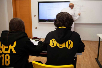 Bursa'da YEK Eğitim Kurumları'nda bursluluk için başvurular başladı