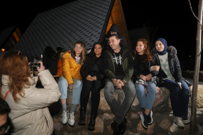 Bandırma'da üniversitelilere 'Başkan' motivesi