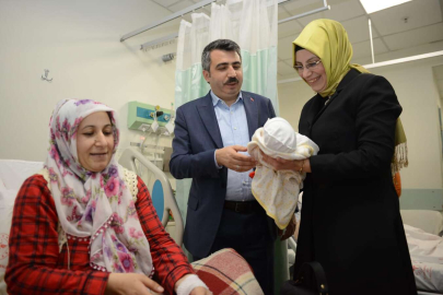 Bursa Yıldırım'da Başkan Yılmaz 2022'nin son saatlerine kadar sahadaydı